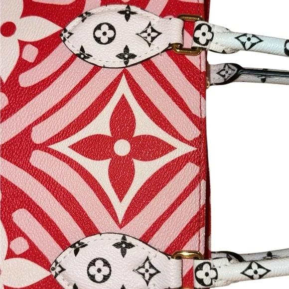 Louis Vuitton OnTheGo GM Crafty Monogram *LIMITED EDITION/AUTHENTICATED* - Picture 11 of 15